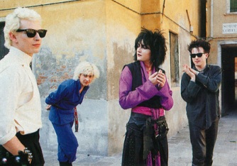 siouxsie_and_the_banshees_with_robert_smith